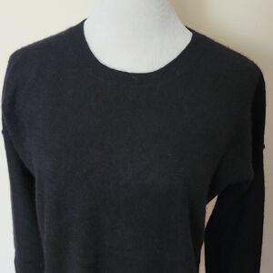Aqua Cashmere Black Sweater